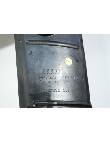 AUDI A8 4N D5 PLASTIK BŁOTNIKA LEWY 4N0821111