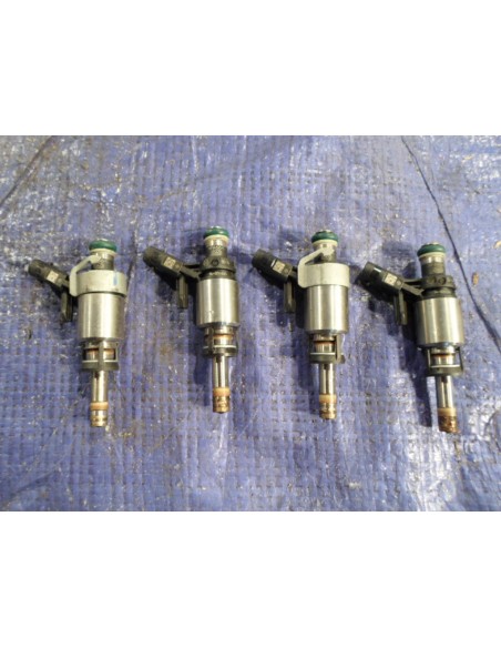 VW AUDI SEAT SKODA 2.0 TSI WTRYSKIWACZ 06L906036K