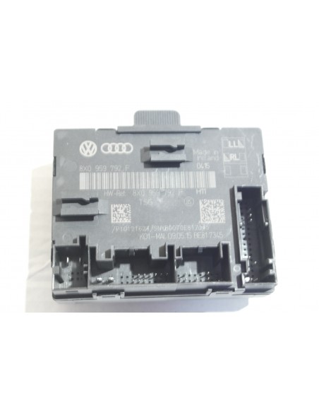 AUDI A1 LIFT MODUŁ DRZWI PRAWY 8X0959792F