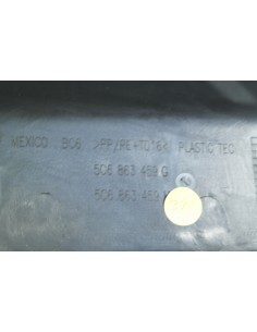 VW JETTA 5C6 OSŁONA TAPICERKA NA PAS TYLNY TRÓJKĄT 2