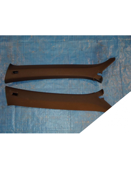 AUDI Q3 RS S-LINE TAPICERKA SŁUPKA A PRAWA CZARNA