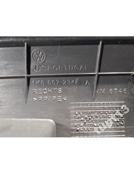 VW SCIROCCO 2008-14R TAPICERKA SŁUPKA PRAWA CZARNA