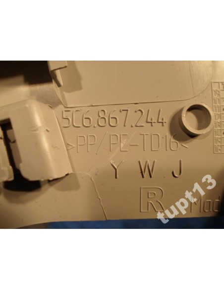 VW JETTA FL 2014-15R TAPICERKA SŁUPKA B PRAWA