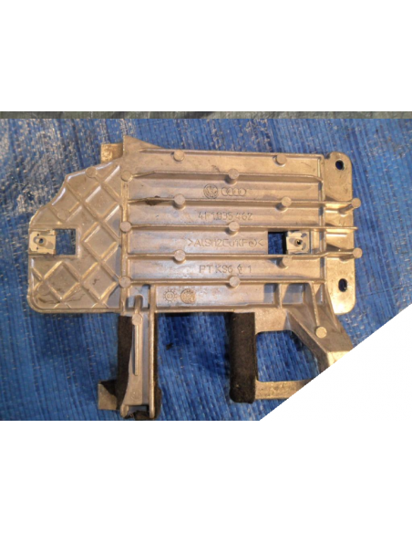 AUDI A6 4F0 04-08 ŁAPA 4F0035462