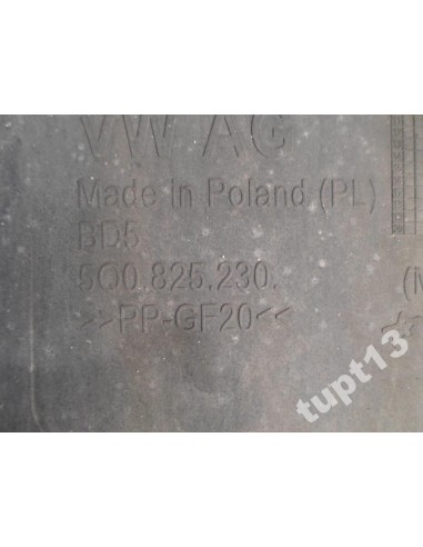 AUDI A3 8V0 OSŁONA PODWOZIA PRAWA 5Q0825230