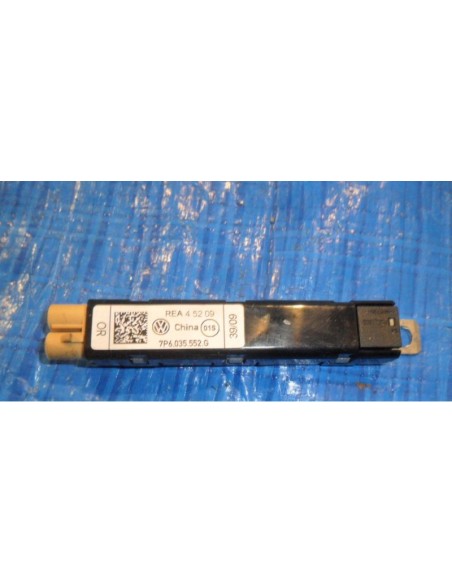 VW TOUAREG 10-14 WZMACNIACZ ANTENOWY 7P6035552G