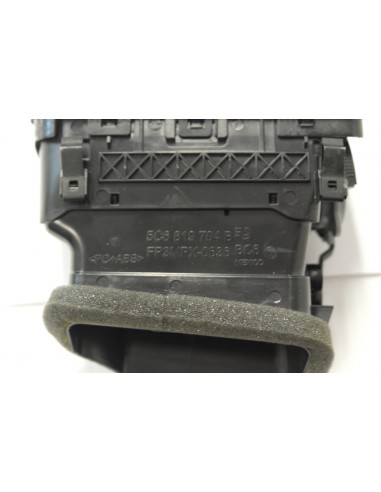 VW JETTA 5C6 LIFT KRATKA NAWIEWU PRAWA 5C6819704 B