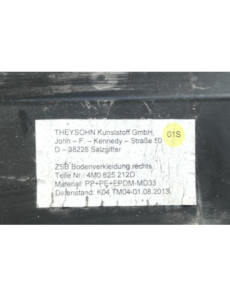 AUDI Q7 4M LISTWA PROGOWA PRAWA 4M0825212D