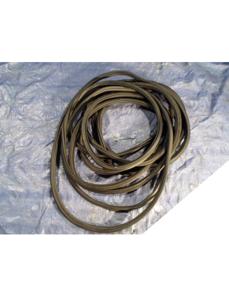 SKODA SUPERB III SEDAN USZCZELKA KLAPY TYLNEJ