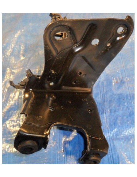 VW CADDY TOURAN 2012 R UCHWYT POD POMPE ABS