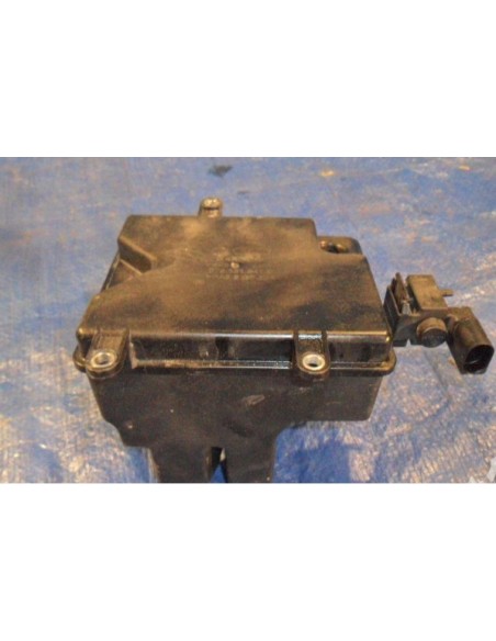 AUDI A4 S4 ZBIORNIK PODCIŚNIENIA 079131541