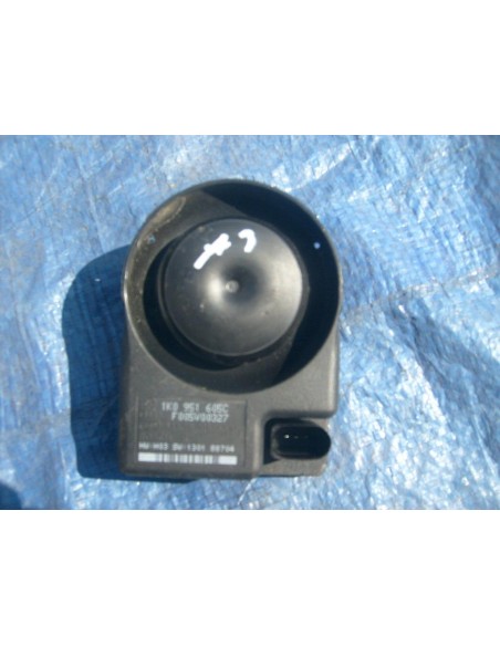 AUDI A3 8P 2008-11 R ALARM ORYGINAŁ