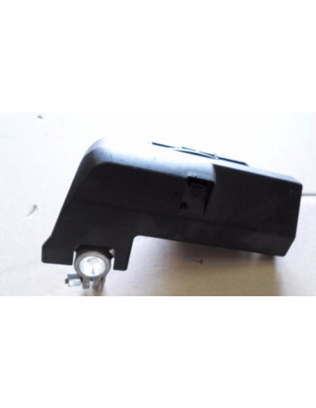 AUDI S7 4.0 TFSI KLEMA MOCOWANIE 8J0915459