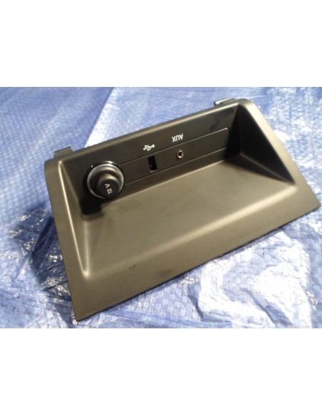 SKODA FABIA III PANEL USB 6V0857367A