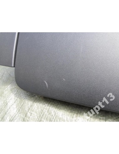 AUDI A1 SCHOWEK PASAŻERA CZARNY 8X1857035C