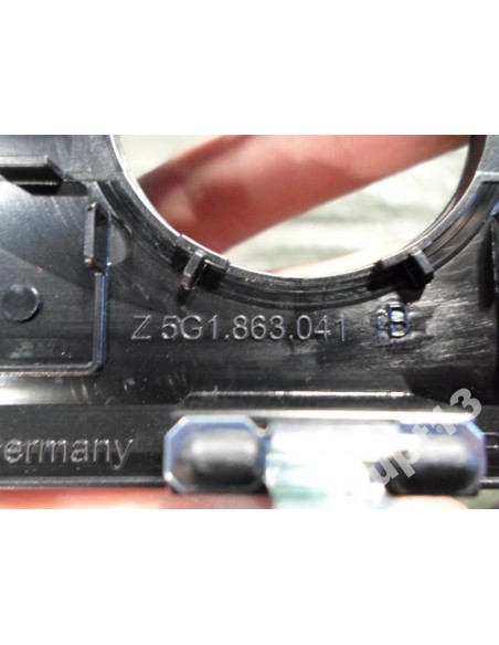 VW GOLF VII RAMKA DEKOR NA PANEL 5G1863041B