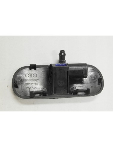 AUDI A8 SPRYSKIWACZ DYSZA SZYBY LEWY 4H0955987