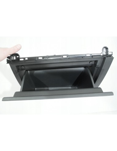 VW GOLF VIII 8 SCHOWEK PASAŻERA 5H1857097