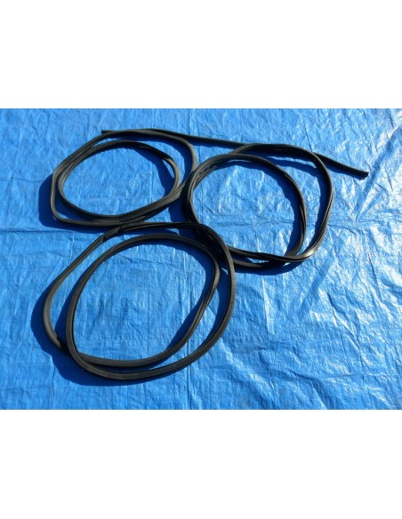 VW POLO 6R0 2009-2011R USZCZELKA KAROSERYJNA 3 D