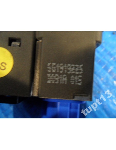 VW GOLF VII WŁĄCZNIK ŚWIATEŁ AWARYJNYCH