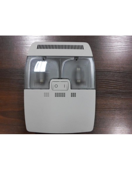 AUDI A3 8P0 2008-11R LAMPKA KABINOWA OŚWIETLENIE