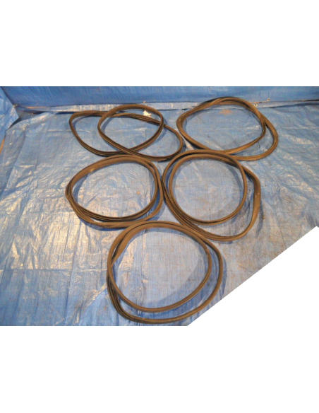 SKODA FABIA II USZCZELKA KAROSERYJNA KLAPY TYLNEJ