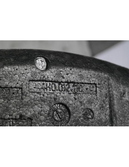 AUDI A8 4H0 D4 PIANKA BAGAŻNIKA 4H0012110