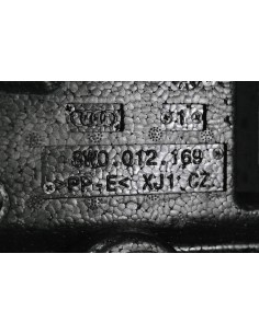 AUDI A4 8W0 PIANKA BAGAŻNIKA 8W0012169 2