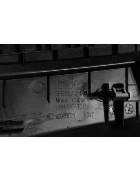 SEAT CUPRA FORMENTOR TAPICERKA OSŁONA DESKI LEWA