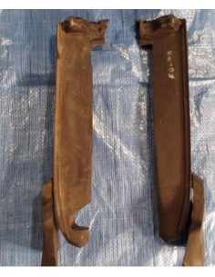 AUDI A3 8V0 OSŁONA GUMOWA PRAWA 8V0823722B