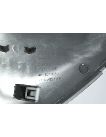 AUDI A8 D4 4H LIFT OSŁONA DESKI LEWA SZARA