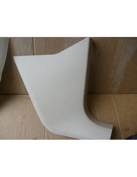 VW PASSAT B6 2009 R PLASTIK DOLNY BEŻOWY