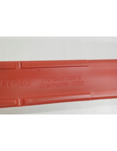 VW TRÓJKĄT OSTRZEGAWCZY 1T0860250E
