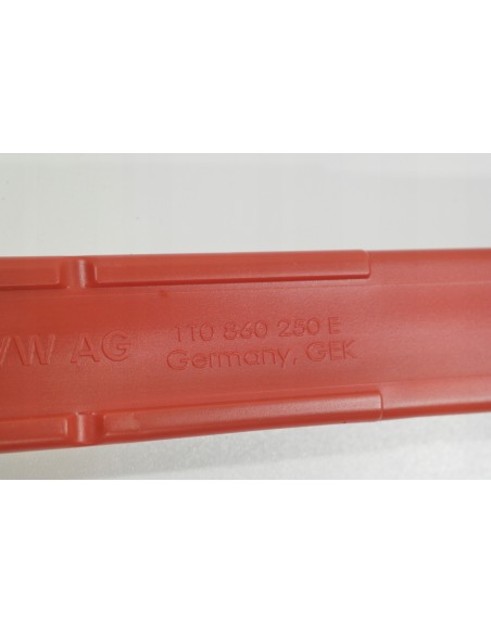 VW TRÓJKĄT OSTRZEGAWCZY 1T0860250E