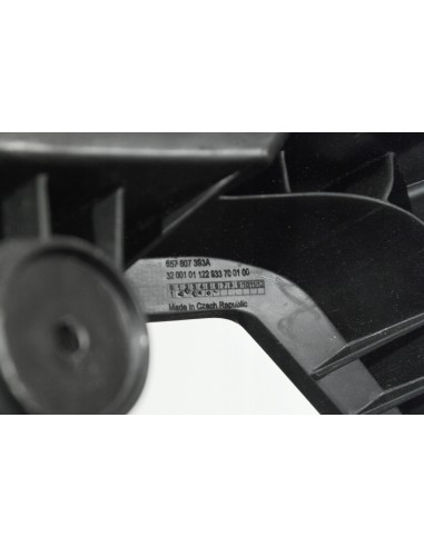 SKODA SCALA ŚLIZG ZDERZAKA LEWY TYŁ 657807393A