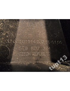 SKODA OCTAVIA III ŚLIZG POD LAMPE PRAWY TYŁ 2