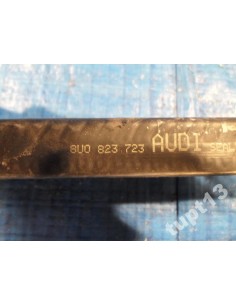 AUDI Q3 USZCZELKA MASKI 8U0823723 2