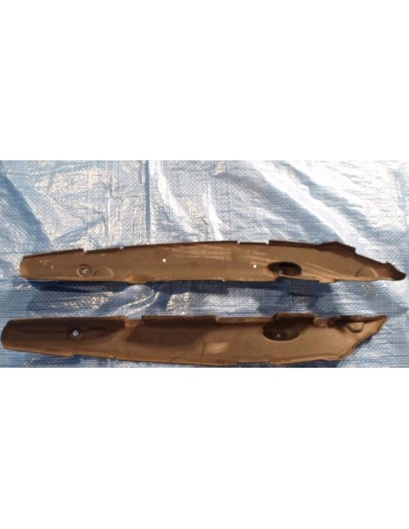 AUDI A3 8V0 PLASTIK BŁOTNIKA LEWY 8V0821111A