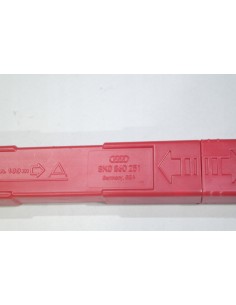 AUDI TRÓJKĄT OSTRZEGAWCZY 8K0860251 2