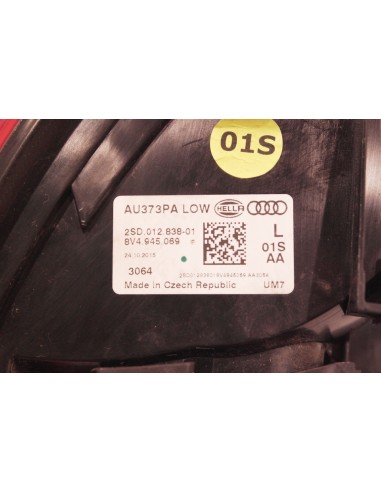 AUDI A3 8V 5D 8V4 LAMPA LEWA TYLNA 8V4945069