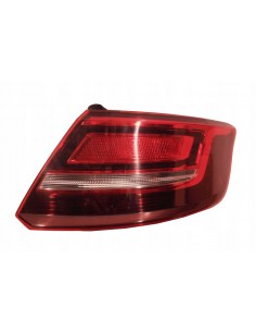 AUDI A3 8V 5D 8V4 LAMPA PRAWA TYLNA 8V4945070