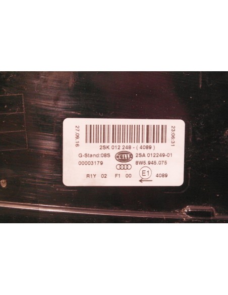 AUDI A4 B9 SEDAN 8W5 LAMPA LEWA TYLNA 8W5945075