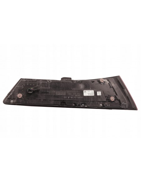 AUDI Q7 4M LAMPA PRAWA TYLNA 4M0945094E MATRIX