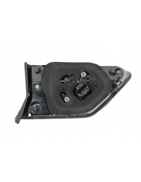 VW TIGUAN II ALLSPACE LIFT LAMPA PRAWA TYLNA Z KLAPY 5NN945094