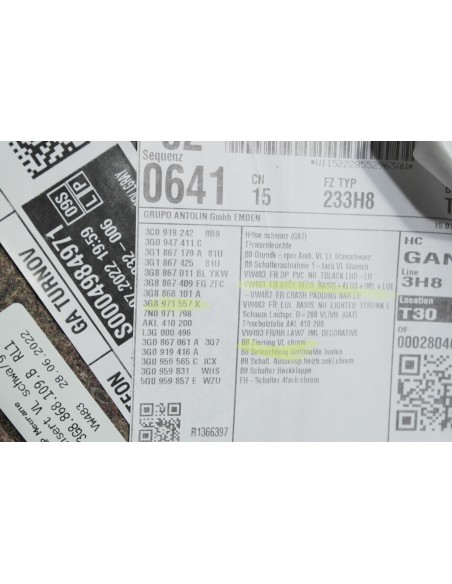 VW ARTEON LIFT TAPICERKA BOCZEK DRZWI LEWY PRZÓD