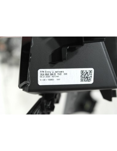 VW ARTEON FL RAMKA LICZNIKA 3G8858366B