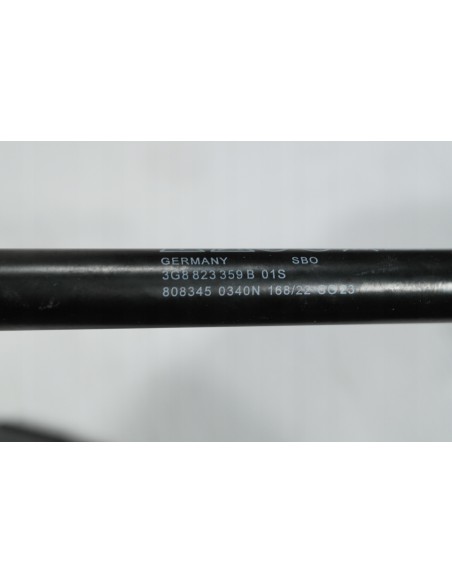 VW ARTEON FL SIŁOWNIKI MASKI KOMPLET 3G8823359B