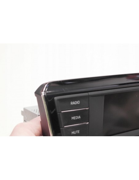 SKODA SUPERB RADIO WYŚWIETLACZ 3V0035867C
