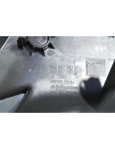 VW GOLF VII 7 LIFT TAPICERKA BOCZEK BAGAŻNIKA PRAWA... 2