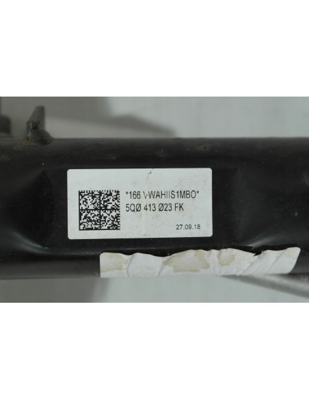 VW GOLF VII 7 2.0 TDI LIFT ZAWIESZENIE PRAWE ZWROTNICA 5Q0413023FK 5Q0256R